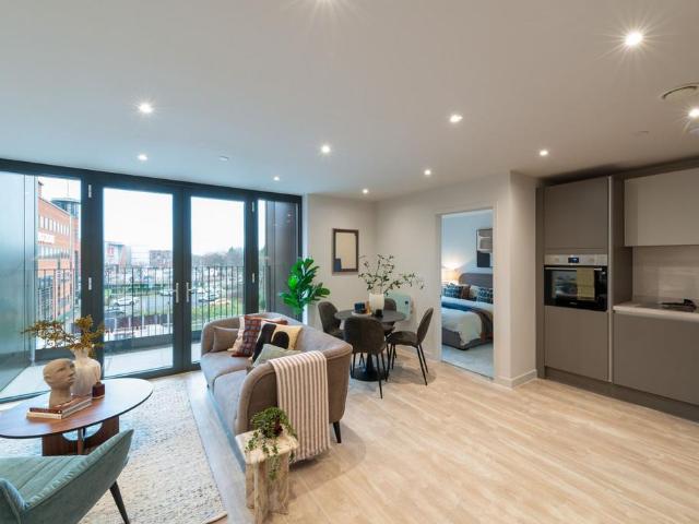 Flat for rent in Gorse Hill, Trafford Park