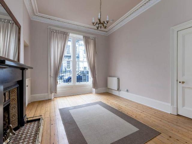 Apartment for rent in Scotland