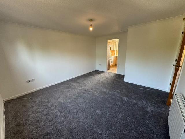Apartment for rent in Abbey Parks, Dunfermline