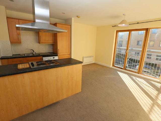 Flat for rent in Wealdstone, Greater London