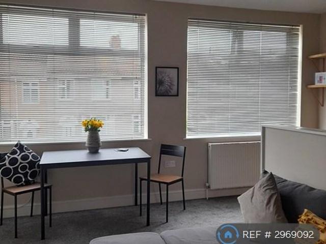 Flat for rent in Horfield, Feckenham