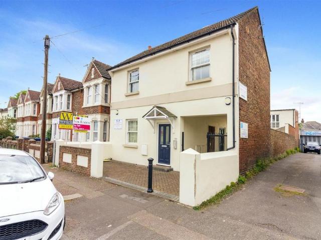 Apartment for rent in West Worthing, Worthing