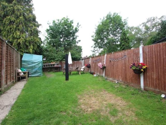 Apartment for rent in Preston, Greater London
