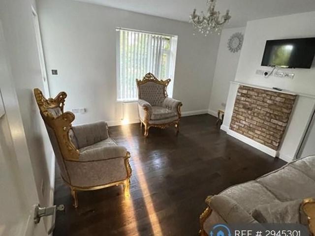 Apartment for rent in Elstree and Borehamwood, Borehamwood