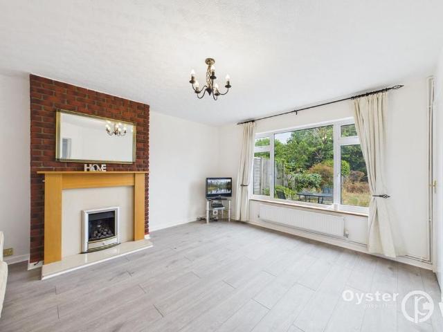 Apartment for rent in Ponders End, Greater London