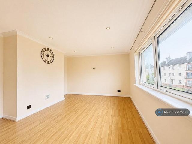 Apartment for rent in Elderslie, Scotland