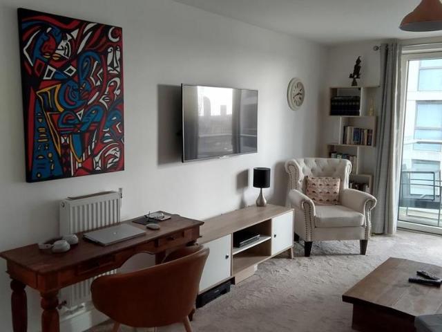 Flat for rent in Isle Of Dogs, Isle Of Man