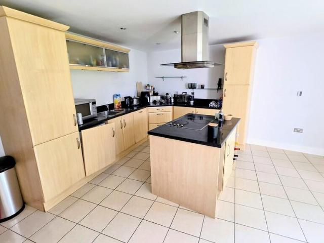 Flat for rent in Lansdown, Cheltenham