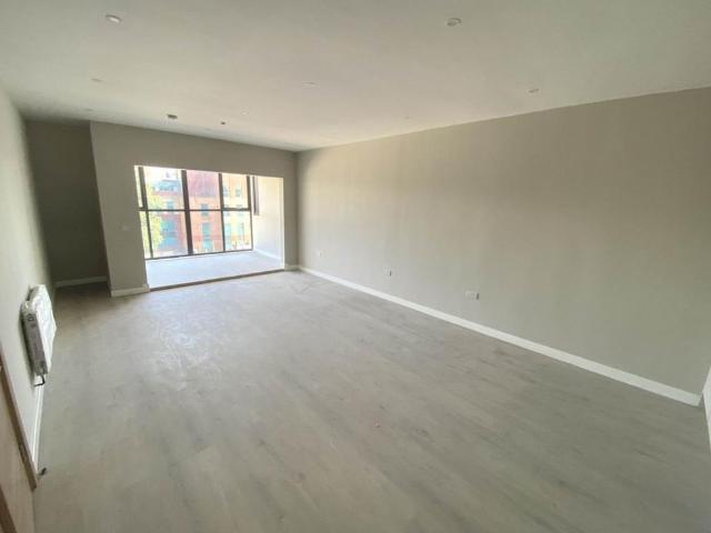 Apartment for rent in Elstree and Borehamwood, Borehamwood