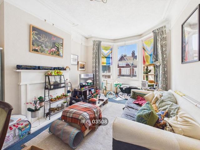 Apartment for rent in Aldrington