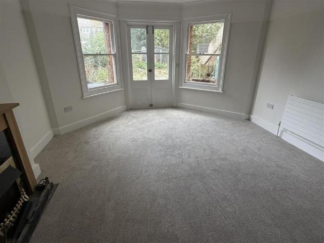 Apartment for rent in Lynwood, Folkestone and Hythe