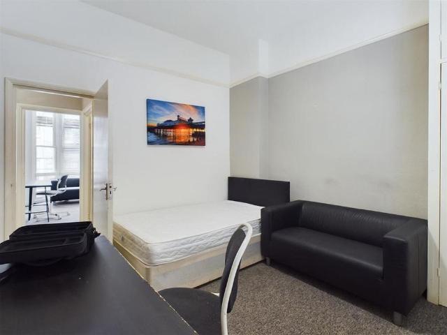 Apartment for rent in Queen's Park, Brighton & Hove