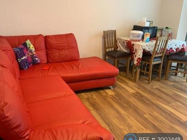 Apartment for rent in London Borough of Hounslow, Greater London