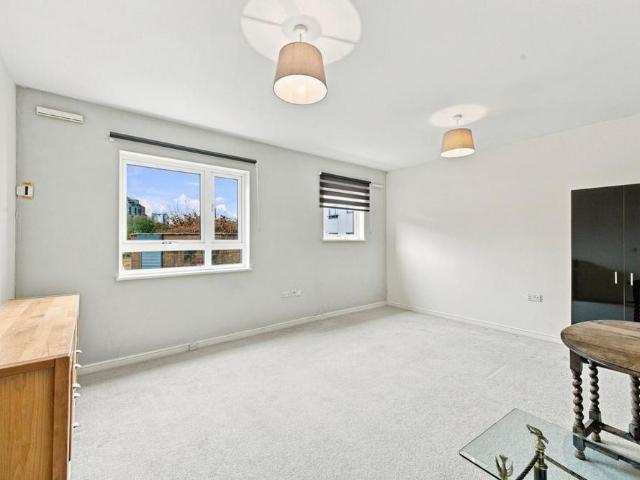 Apartment for rent in Far Cotton and Delapre, Far Cotton