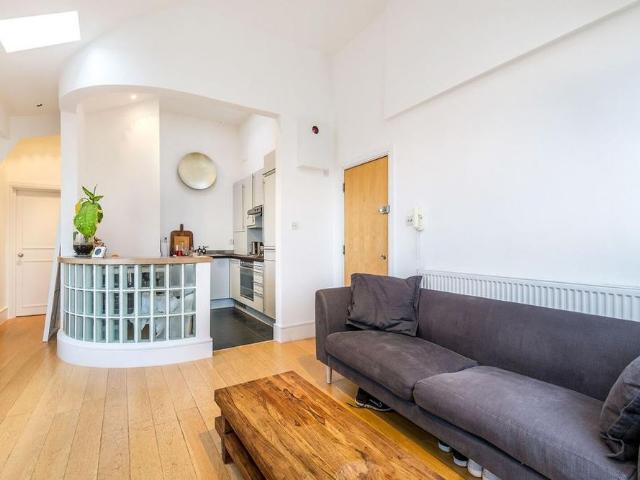 Apartment for rent in Bayswater, Greater London