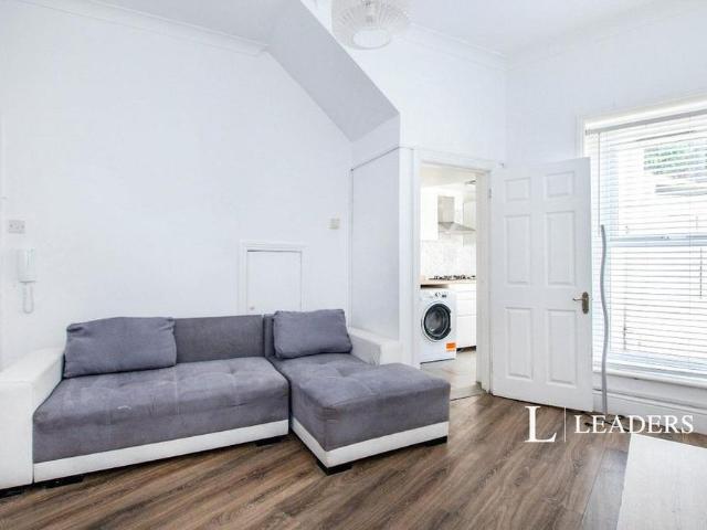 Apartment for rent in West Cliff, Bournemouth