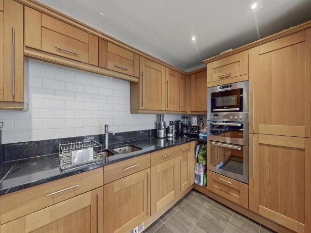 Flat for rent in Cat Hill, Isle Of Man