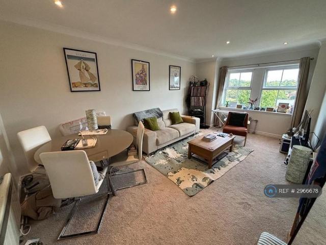Apartment for rent in Kirkstall, West Yorkshire