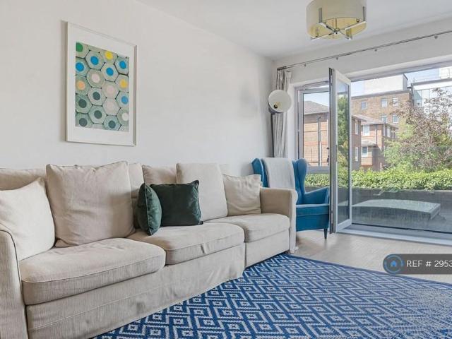 Apartment for rent in St Albans, Five Acres