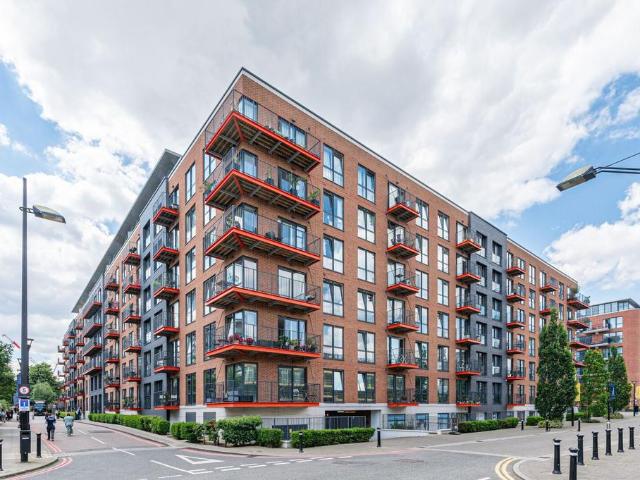 Flat for rent in Greater London