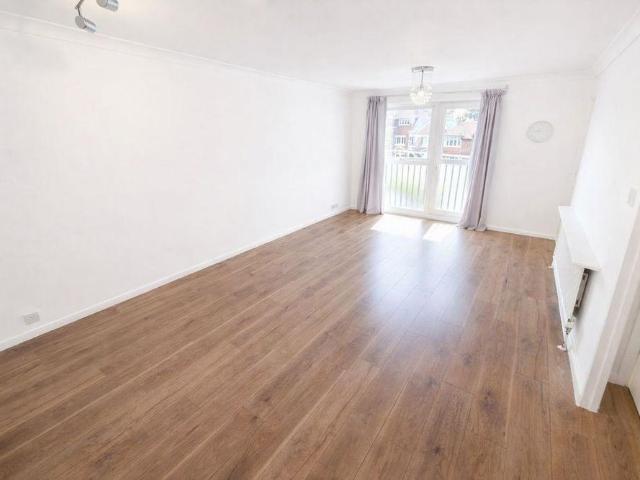 Apartment for rent in Hendon, Greater London