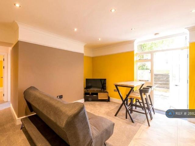 Apartment for rent in City Centre, Feckenham