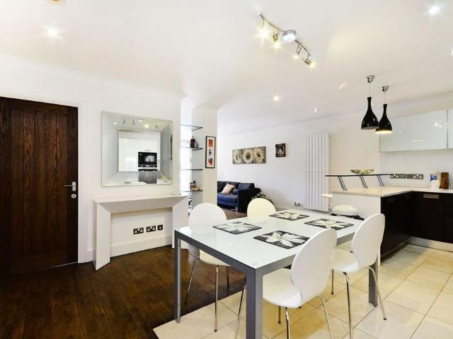 Apartment for rent in Holborn, Greater London