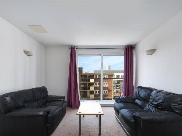 Apartment for rent in Maryland, Greater London