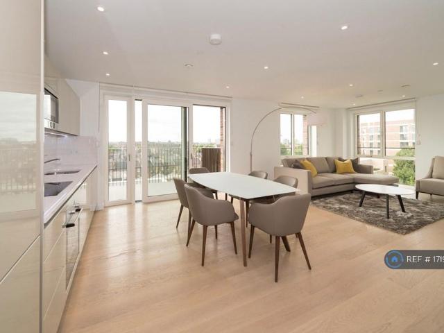 Flat for rent in Walworth, Greater London