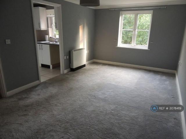 Apartment for rent in Grange Farm, East Suffolk