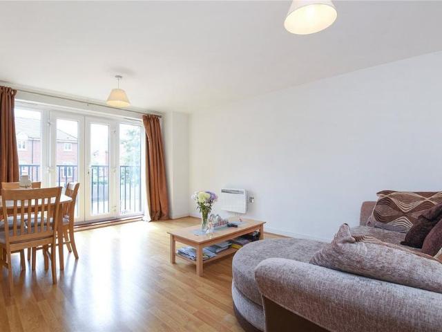 Apartment for rent in Shinfield