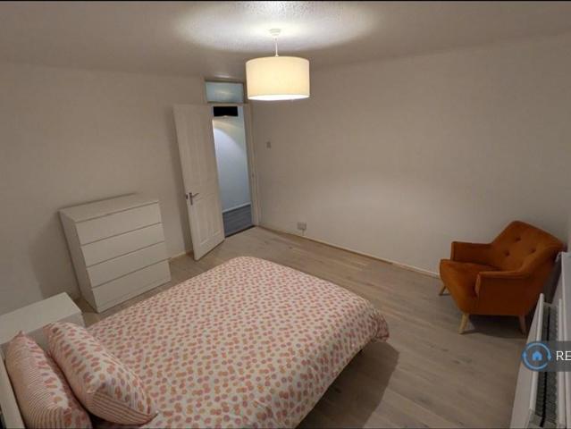 Room for rent in Cosham, City Of Portsmouth