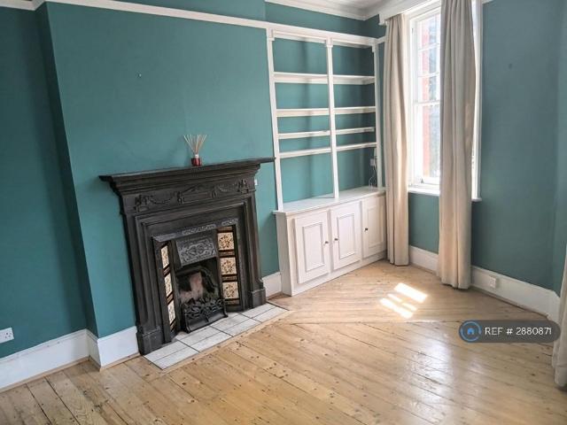 Flat for rent in Hornsey, Greater London
