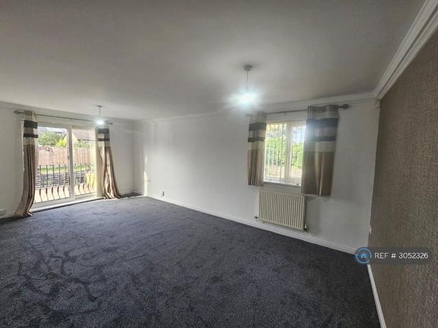Apartment for rent in The Haulgh, Bolton