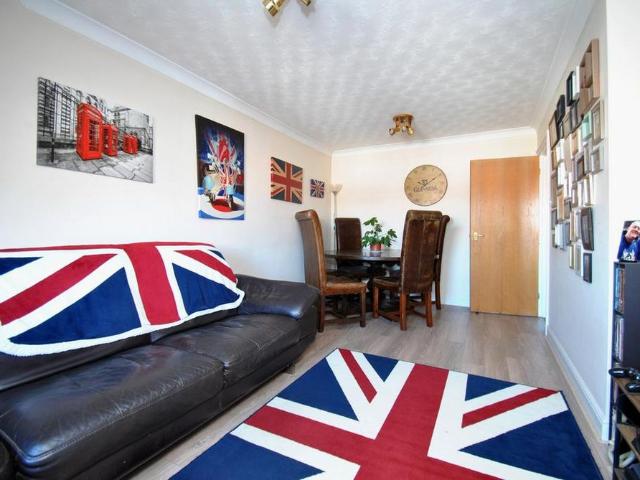 Apartment for rent in Jackmans Estate, North Hertfordshire