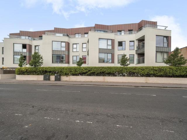 Flat for rent in Fishersgate, West Sussex