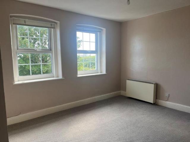 Apartment for rent in Clarendon, Ash