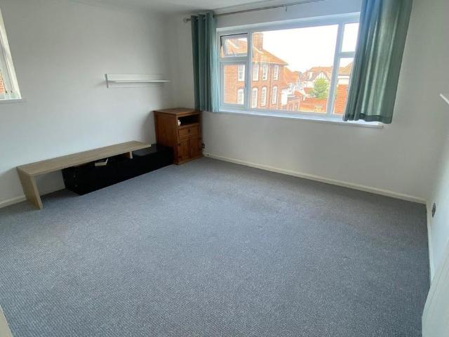 Apartment for rent in Frinton and Walton, Dale Hill