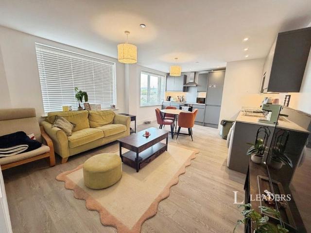 Apartment for rent in Upperton, Eastbourne