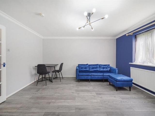 Apartment for rent in Sudbury, Greater London