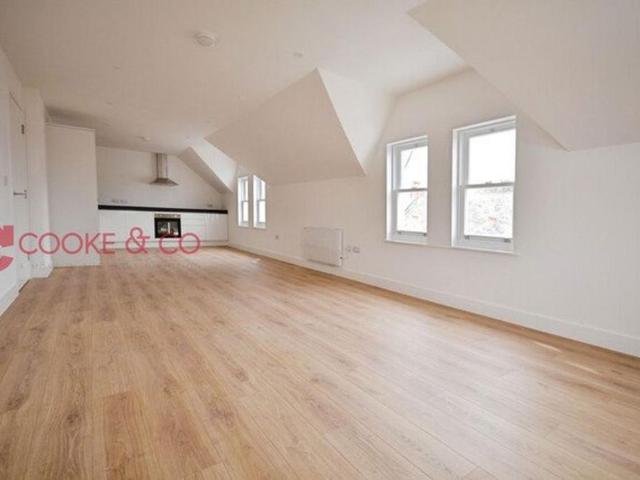 Apartment for rent in Cliftonville West, Acol