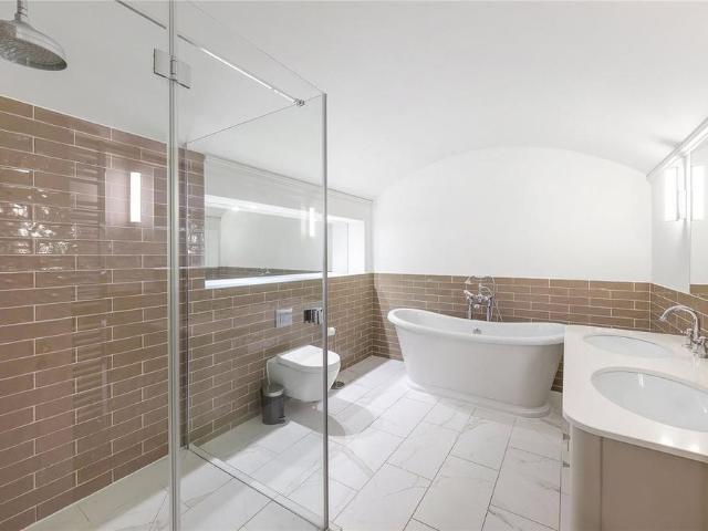 Apartment for rent in Greater London
