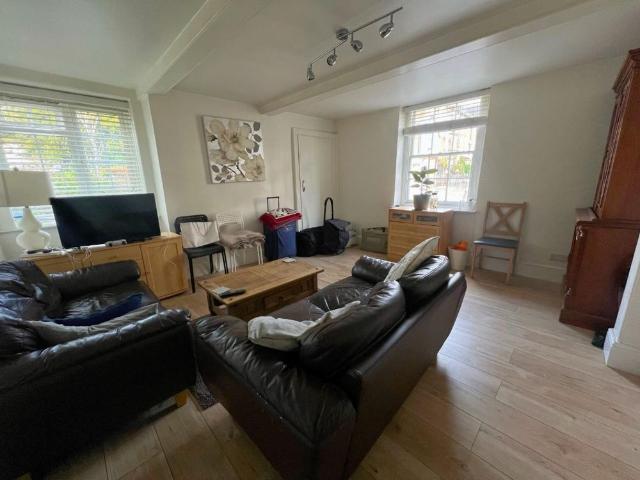 Room for rent in Watergate, Devon