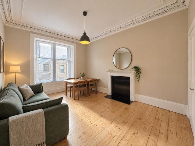 Apartment for rent in Hillhead, Scotland
