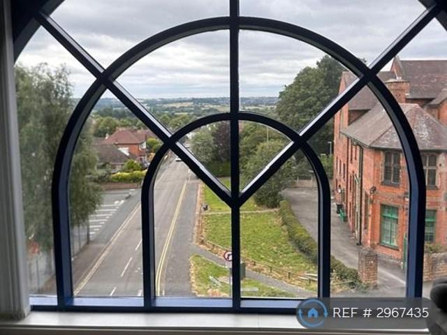 Flat for rent in Caldermill, East Midlands