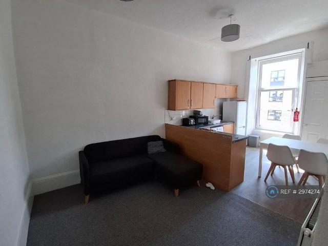 Apartment for rent in Hillhead, Scotland