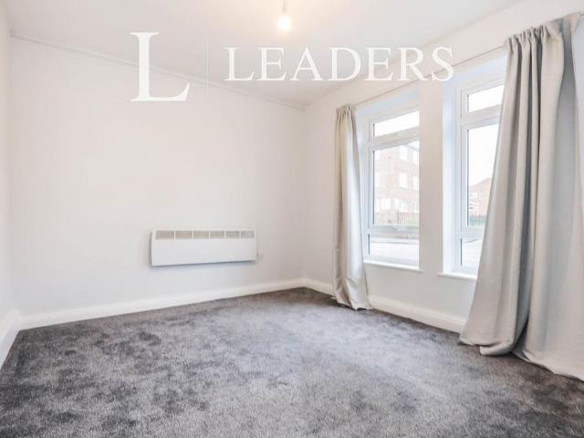 Apartment for rent in Sydenham, Warwick