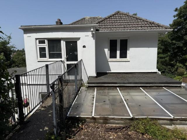 Flat for rent in Alder Hills, Poole