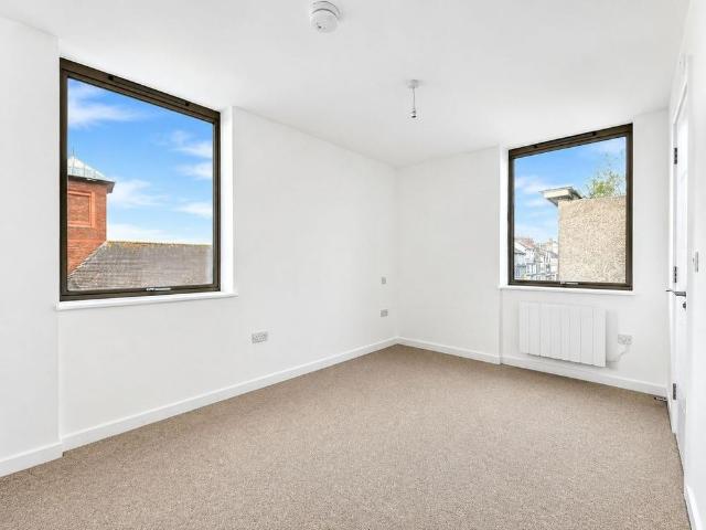Apartment for rent in Rodbourne, Swindon