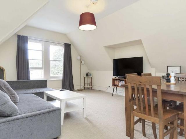 Apartment for rent in Hampton Wick, Greater London
